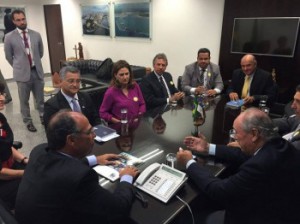 Prefeito Anilton e Flávio Henrique se reúnem com senador Fernando Bezerra em Brasília