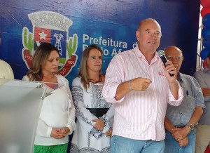 Prefeitura reinaugura mais uma escola municipal nesta quinta