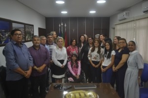 Representantes do Conselho Municipal de Assistência Social CMAS são empossados