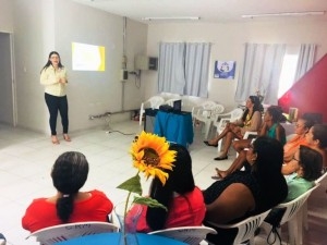 Centro de Referência da Mulher realiza campanha Setembro Amarelo