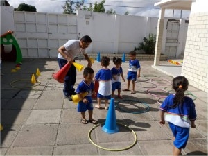 Coordenação de Educação Física Escolar desenvolve atividades com crianças da Creche Lar da Criança Feliz