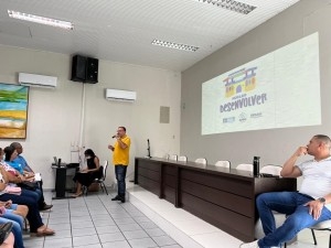Reunião entre responsáveis por crianças do Núcleo Desenvolver e secretário de Saúde aborda balanço e novas ações a serem realizadas