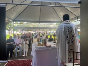 Prefeitura de Paulo Afonso Missa marca celebração de Páscoa dos servidores