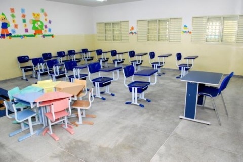 Entrega da Escola D.Pedro I – Barro Vermelho