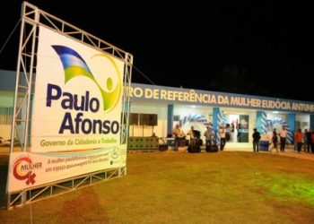 Entrega do Centro de Referência de Atendimento à Mulher e Praça da Paz