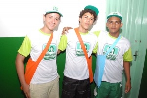 Participantes do ProJovem são contemplados com kits didáticos