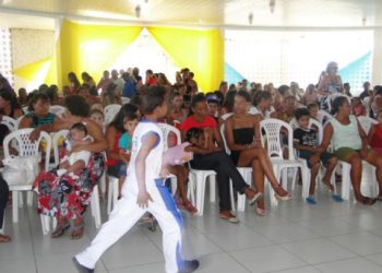 Páscoa usuários programas sociais