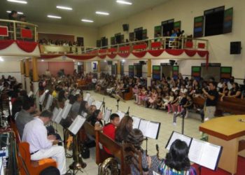 Anilton participa das homenagens aos 100 anos de existência das Assembleias de Deus no Brasil