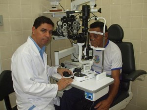 Alunos da Rede Municipal de Ensino recebem atendimento oftalmológico