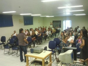 Aureliano se reúne com profissionais que atuam na Atenção Básica