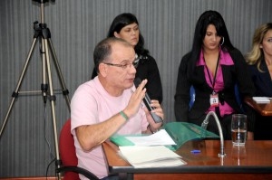 Secretário apresenta na Câmara melhorias na saúde de Paulo Afonso
