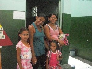 Equipe do CAPS AD realiza confraternização com usuários do centro