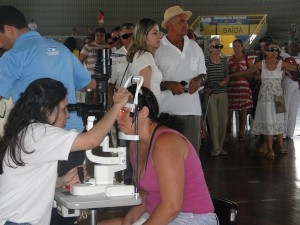 74477dbecdc470432a5d7851431bcapajpg Prefeitura de Paulo Afonso Pacientes passam por revisão de cirurgias da catarata