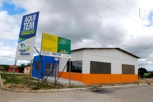 Prefeitura entrega Cozinha Comunitária para população
