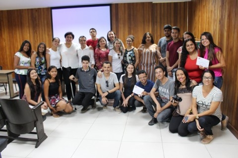 Formatura de cursos oficinas e workshop do Programa Estação Juventude
