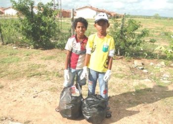 Mutirão de limpeza contra a dengue no BTN