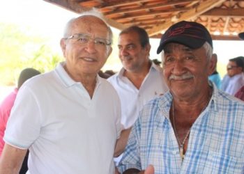 Prefeito visita comunidade da Caiçara