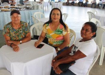Café da manhã com produtores rurais