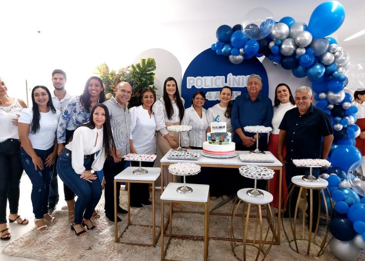 Marcondes participa de celebração pelos 4 anos de implantação da Policlínica