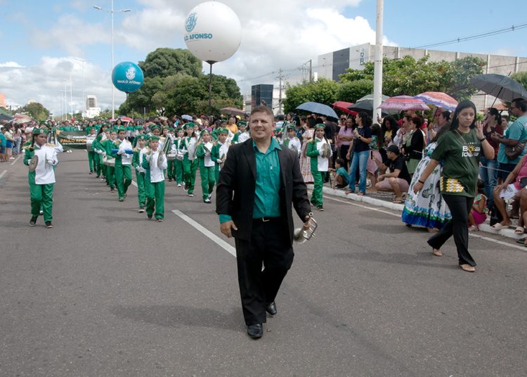 Desfile de 65 anos Emancipação Política