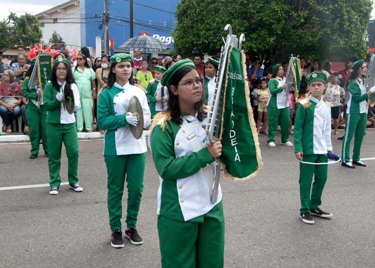 Desfile de 65 anos Emancipação Política