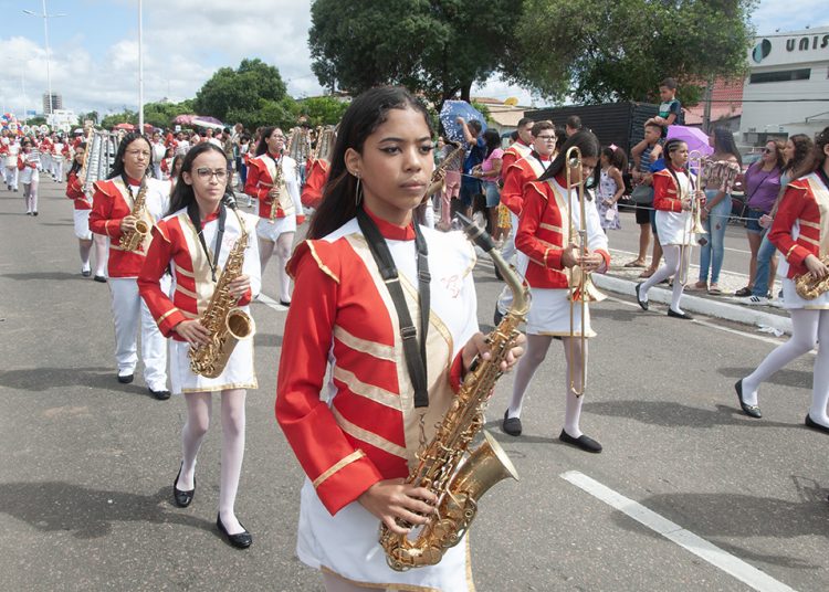Desfile de 65 anos Emancipação Política