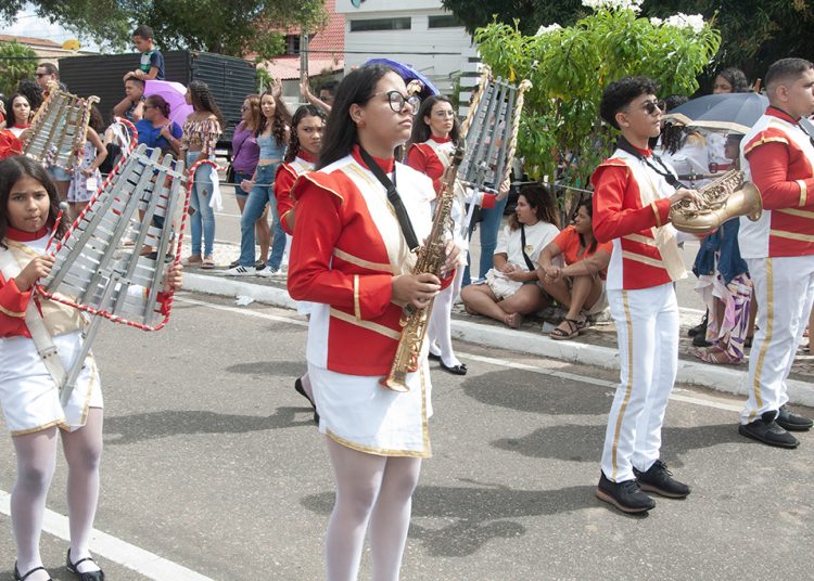 Desfile de 65 anos Emancipação Política