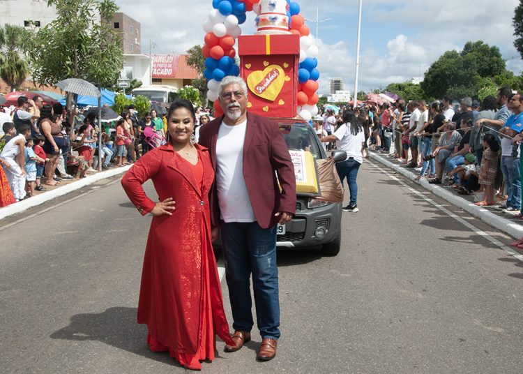 Desfile de 65 anos Emancipação Política