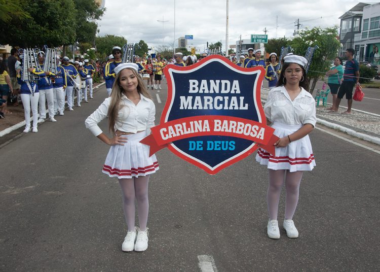 Desfile de 65 anos Emancipação Política