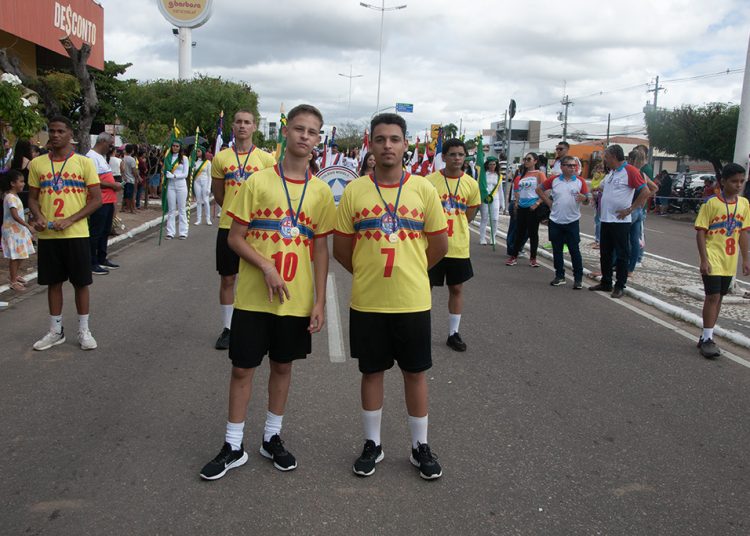 Desfile de 65 anos Emancipação Política