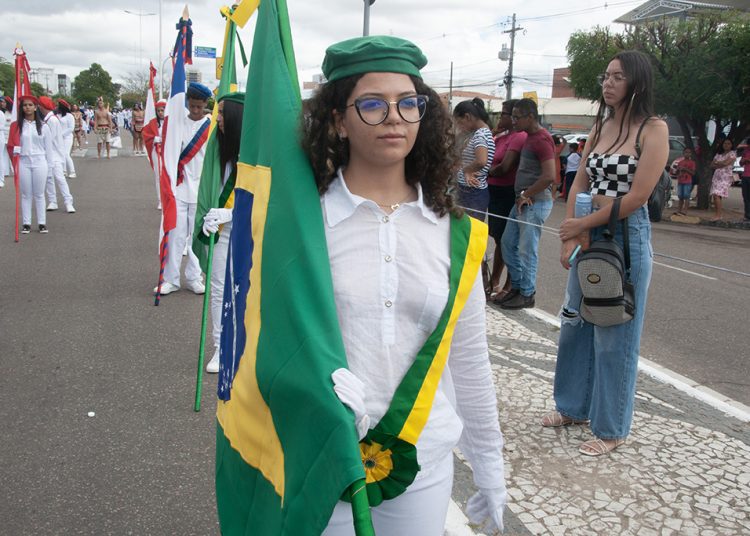 Desfile de 65 anos Emancipação Política