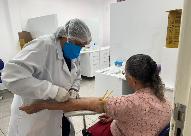 EXAMES LACEM 01 Prefeitura de Paulo Afonso Mutirão do Lacen atende pacientes da UBS Rua do Sol e realiza exames laboratoriais em 80 pessoas