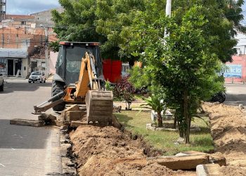 Seinfra inicia requalificação da Praça Marieta Ferraz