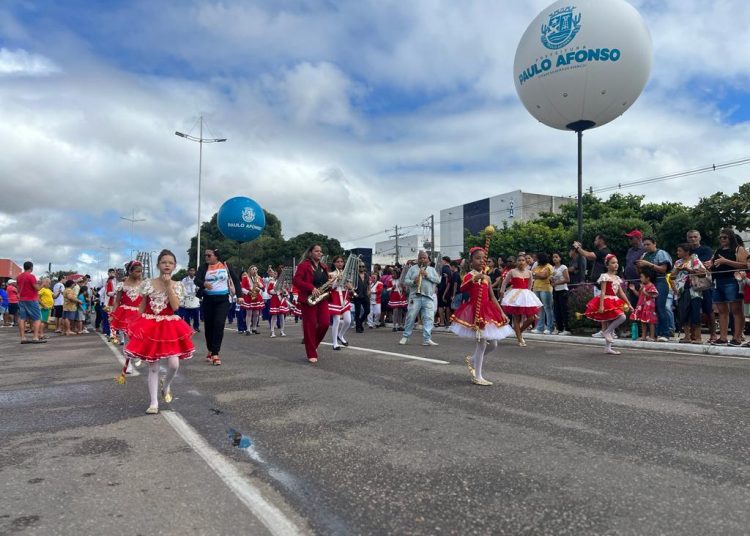 Desfile de 65 anos Emancipação Política
