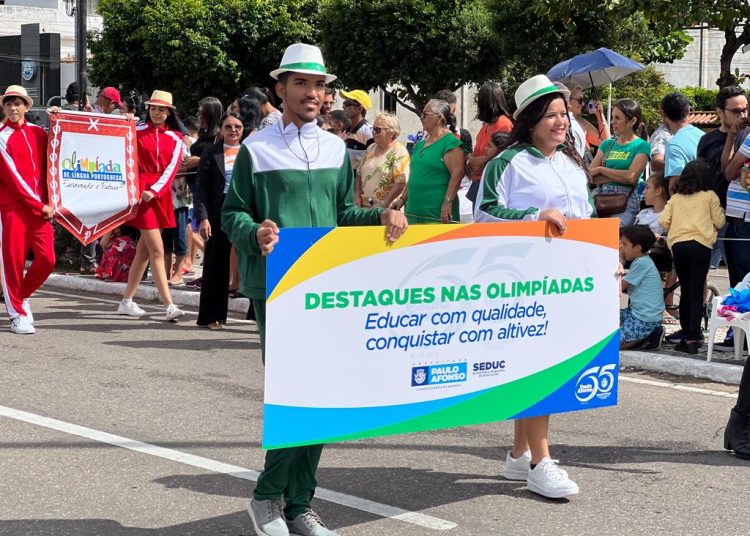Desfile de 65 anos Emancipação Política
