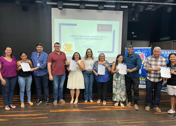 Mais 23 pessoas concluíram o curso de preparo de alimentos tipo Fast Food