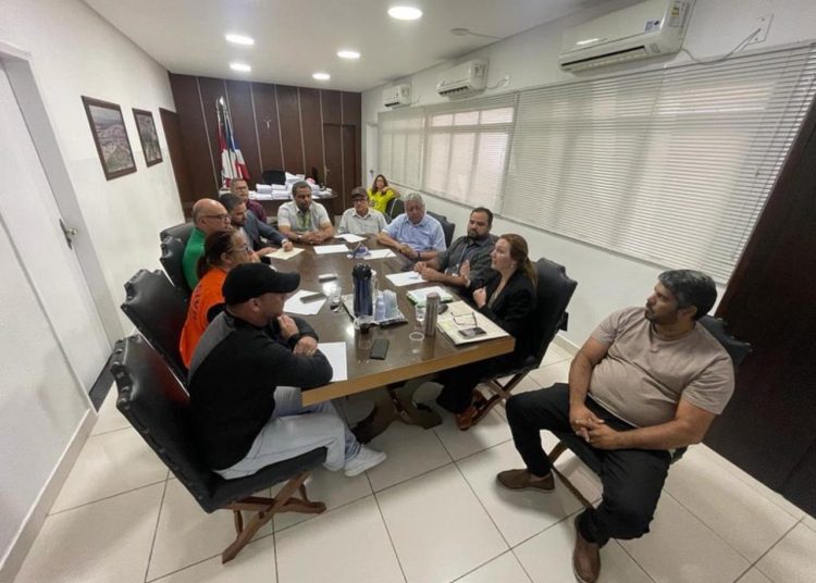 Marcondes e secretários participam de reunião com a Chesf sobre segurança de barragens