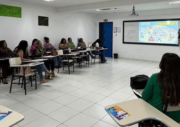 Coordenação da Atenção Especializada, em parceria com a UniRios, realiza capacitação para a equipe