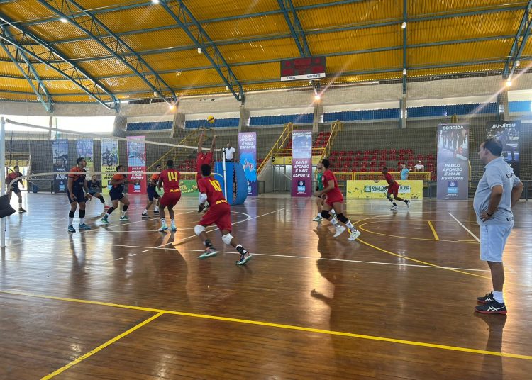 Desafio Interestadual de Vôlei 01 Prefeitura de Paulo Afonso Desafio Interestadual de Vôlei aconteceu neste final de semana