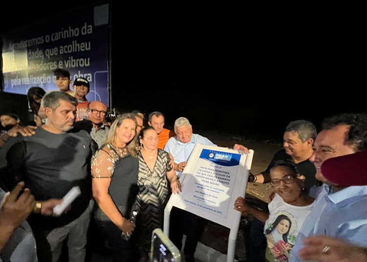 Inauguração da via que liga o Moxotó ao Jardim bahia – Duas Águas