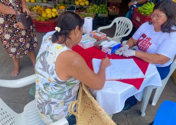 Testes rápidos e distribuição de materiais educativos marcam O Dia Mundial de Luta contra a Aids