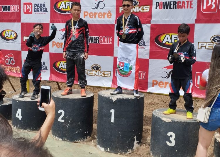 BICICROSS 01 Prefeitura de Paulo Afonso Com apoio da gestão, atletas de Paulo Afonso participam de Campeonato Baiano de BMX em Feira de Santana