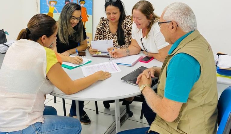 Selo UNICEF e Conselho Tutelar se reúnem para discutir sobre o Sipia