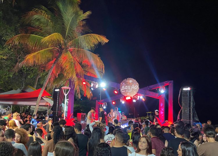 Realizado pela primeira vez, Bailão da Ilha reúne música e diversão no Parque Belvedere