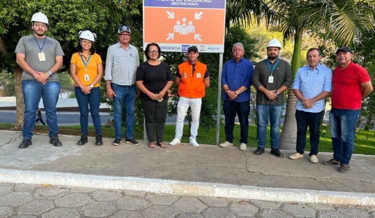 Marcondes acompanha a colocação das placas de segurança de barragem do Plano de Contingência (Plancon)