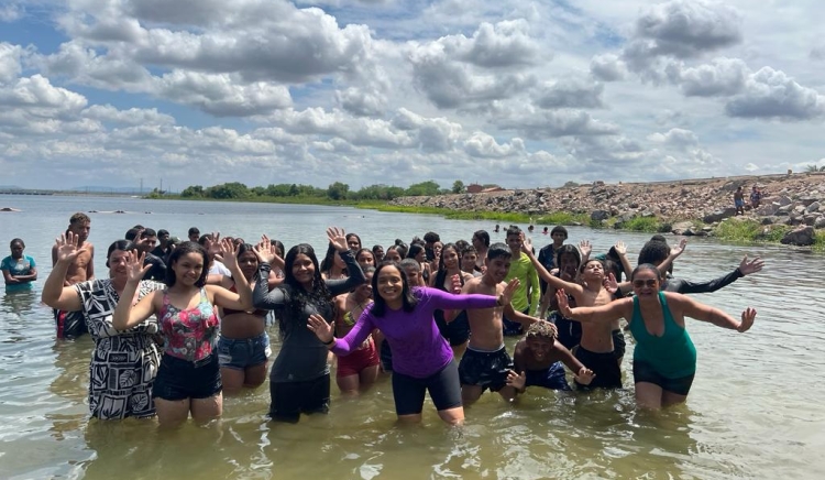 Colônia de Férias continua com atividades para os adolescentes nesta quarta (10)