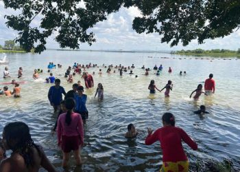 Colônia de Férias promove atividades lúdicas, recreativas e esportivas para crianças, adolescentes e idosos do SCFV