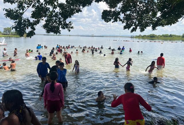 Colônia de Férias promove atividades lúdicas, recreativas e esportivas para crianças, adolescentes e idosos do SCFV