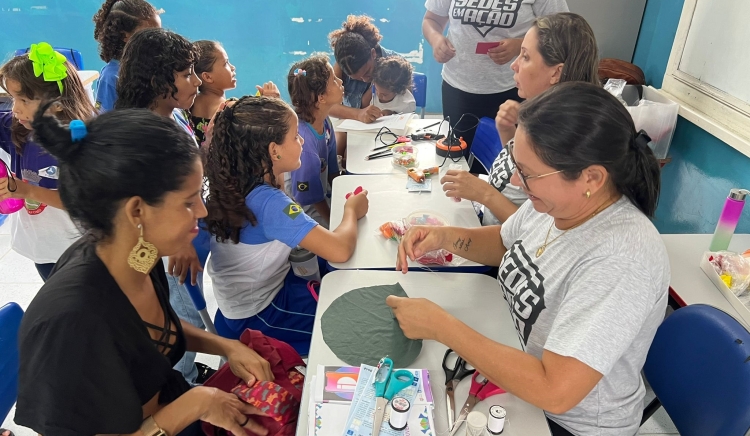 Prefeitura e parceiros realizam ação de serviços em alusão ao aniversário de 23 anos da escola São José, no bairro Boa Esperança