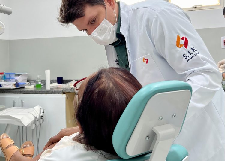Sesau inicia entrega de prótese dentaria e melhora a qualidade de vida de pauloafonsinos